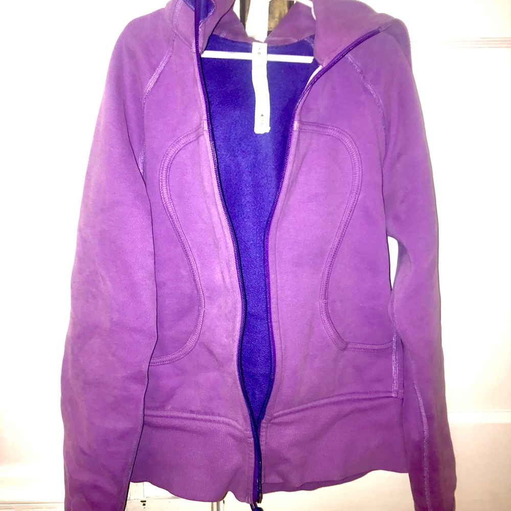 Lululemon jacket size 4